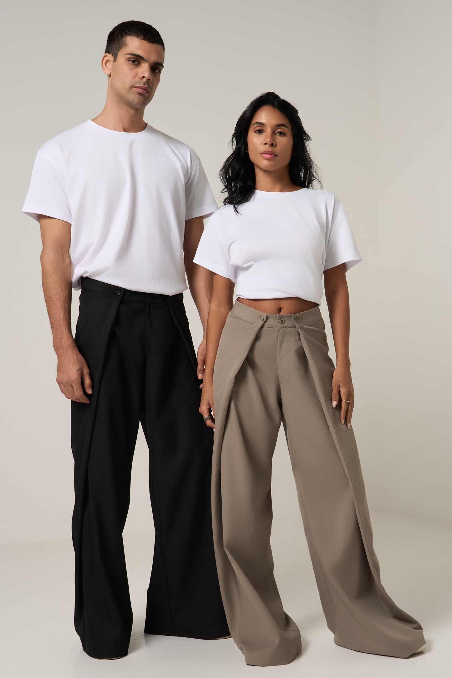 Flex Pleated Pants